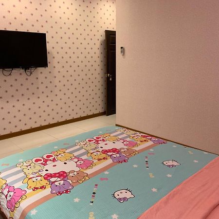 Miao Fu Homestay Xiaoliuqiu Exteriör bild